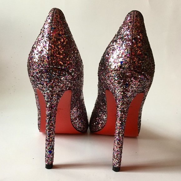 Christian Louboutin “So Kate” - Never Worn ! Impeccable ! - Picture 4 of 6
